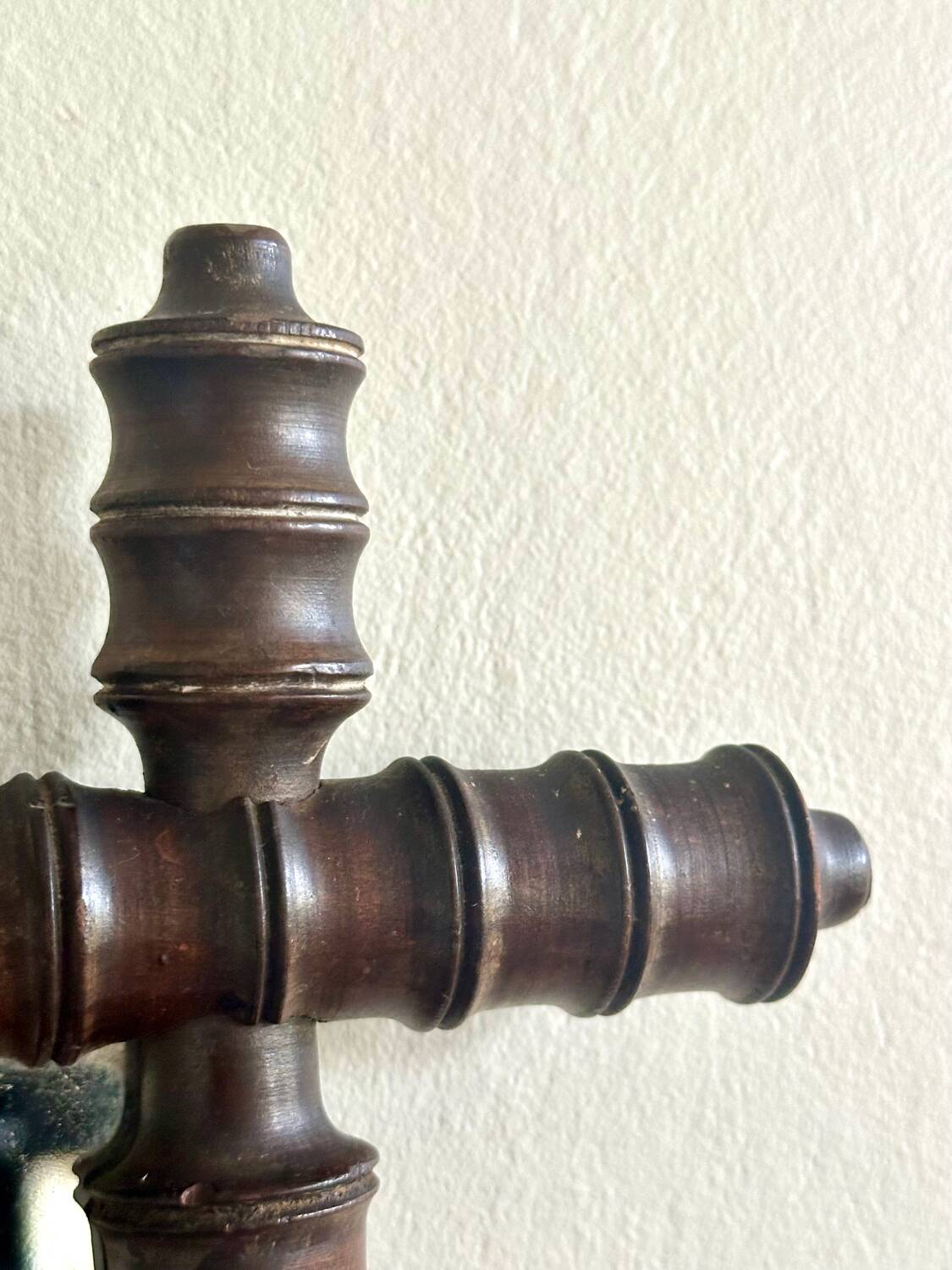 Bamboo-shaped wooden mirror