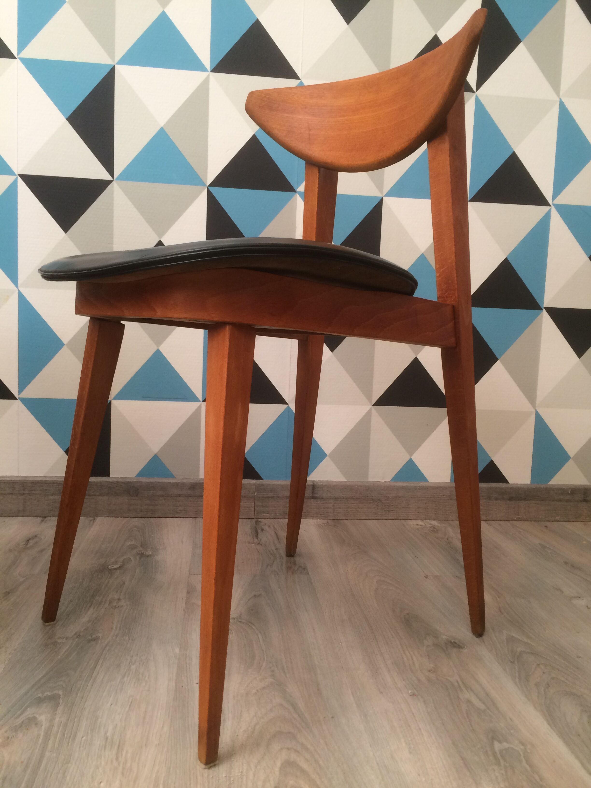 Chaises modèle "fontaria" de chez baumann vers 1970