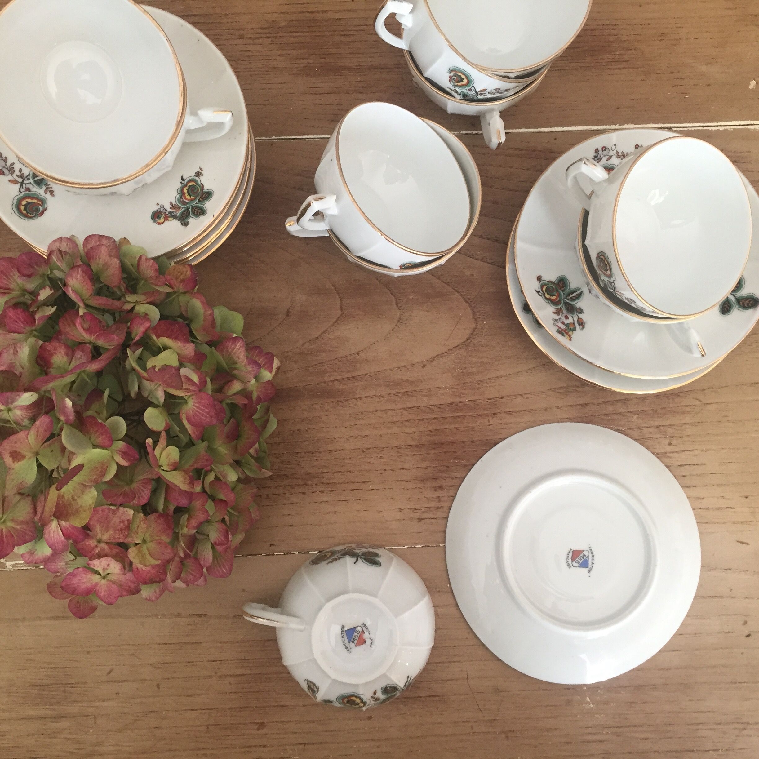 10 cups of tea or coffee M&S