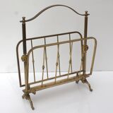 Hollywood regency magazine rack in messing