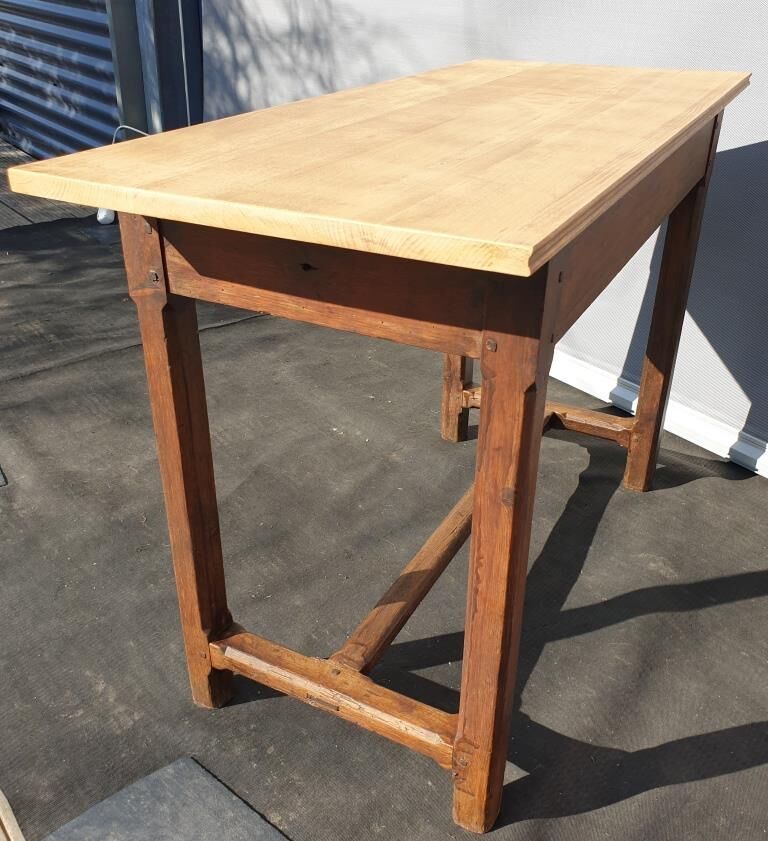 Console serves in 19th-century French Country Tree