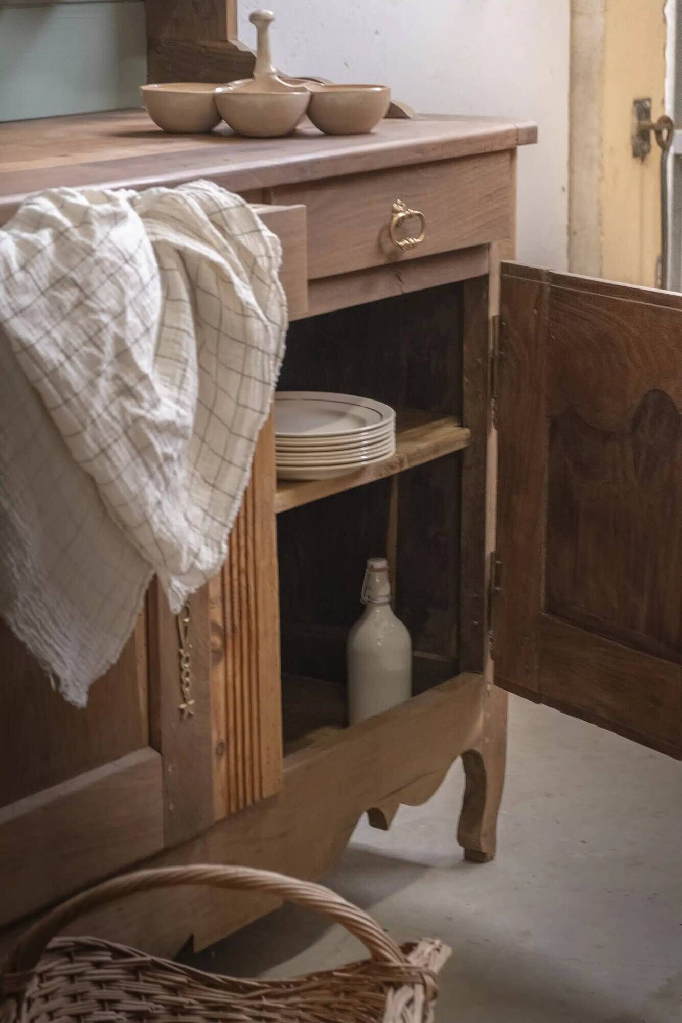 Large dresser "Mathilde"