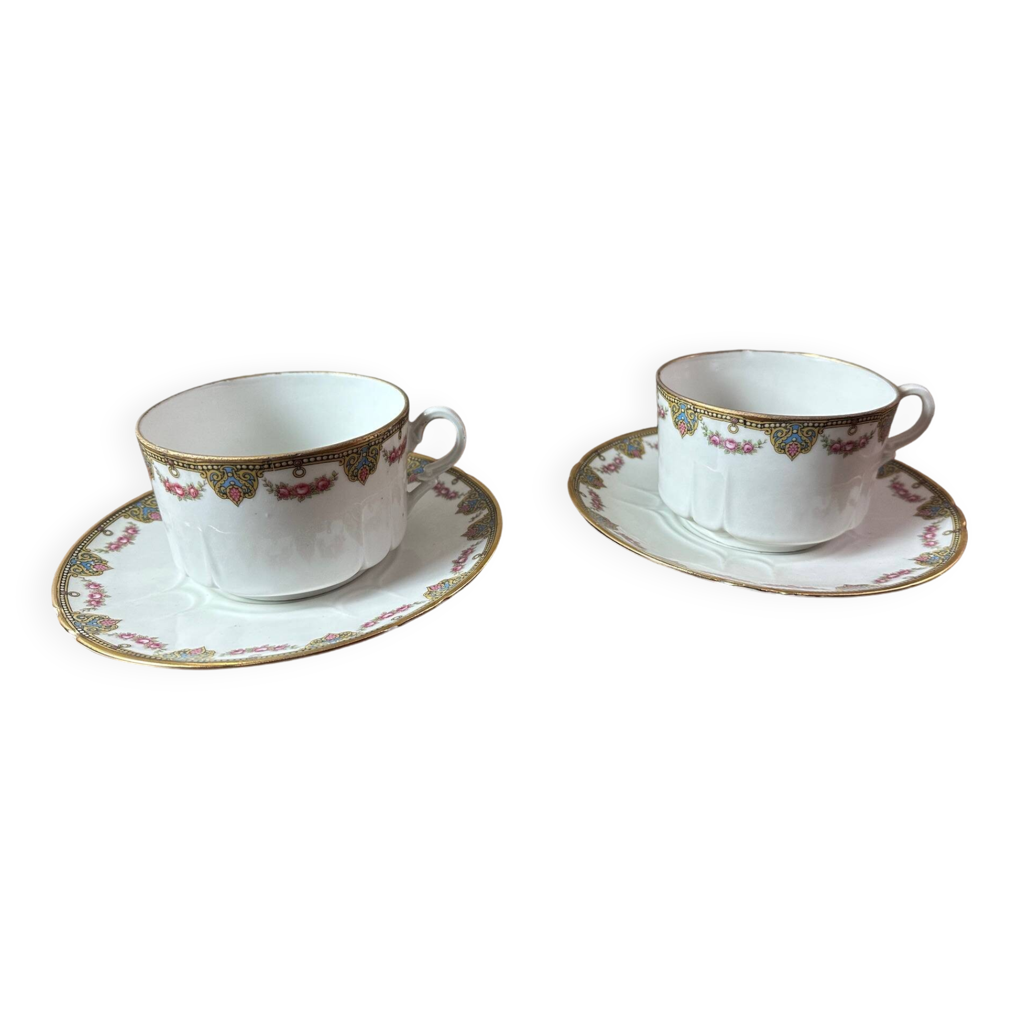 Pair of porcelain luncheons