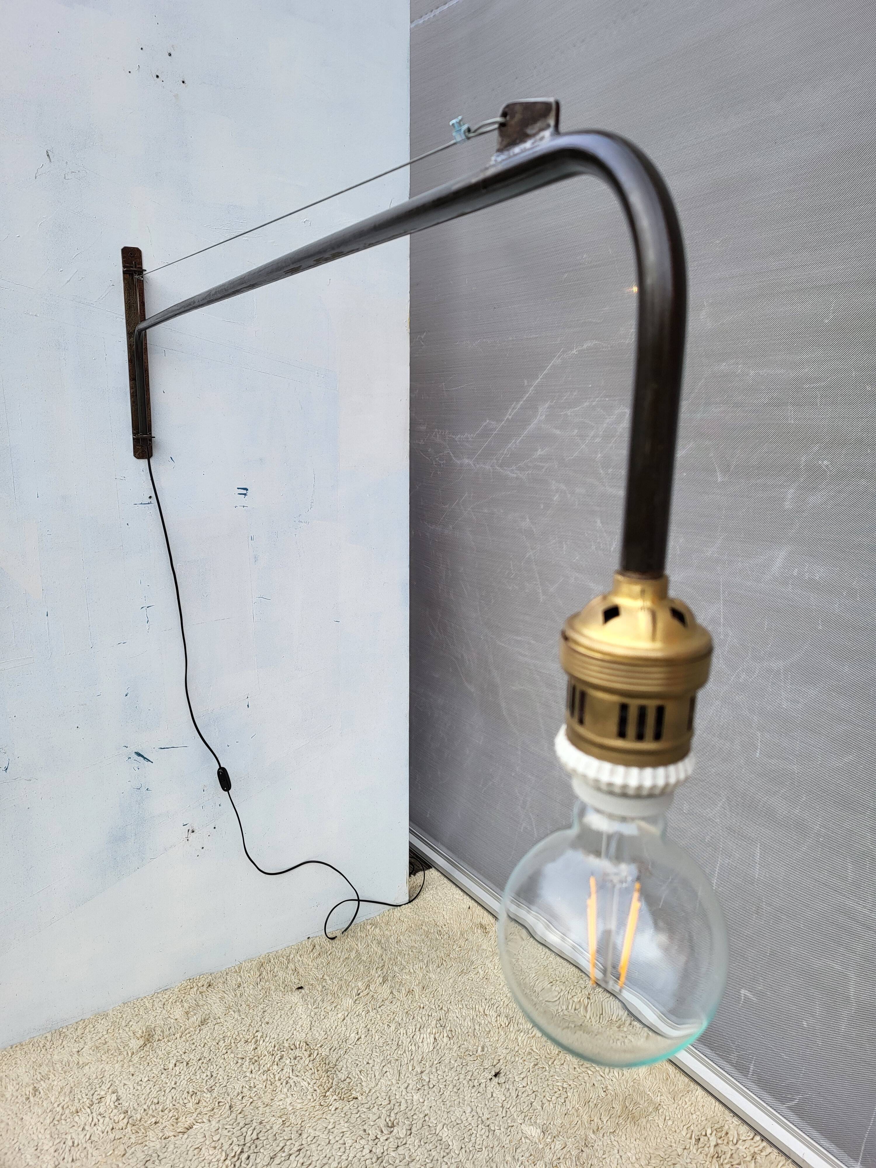 JIB180 workshop bracket wall light