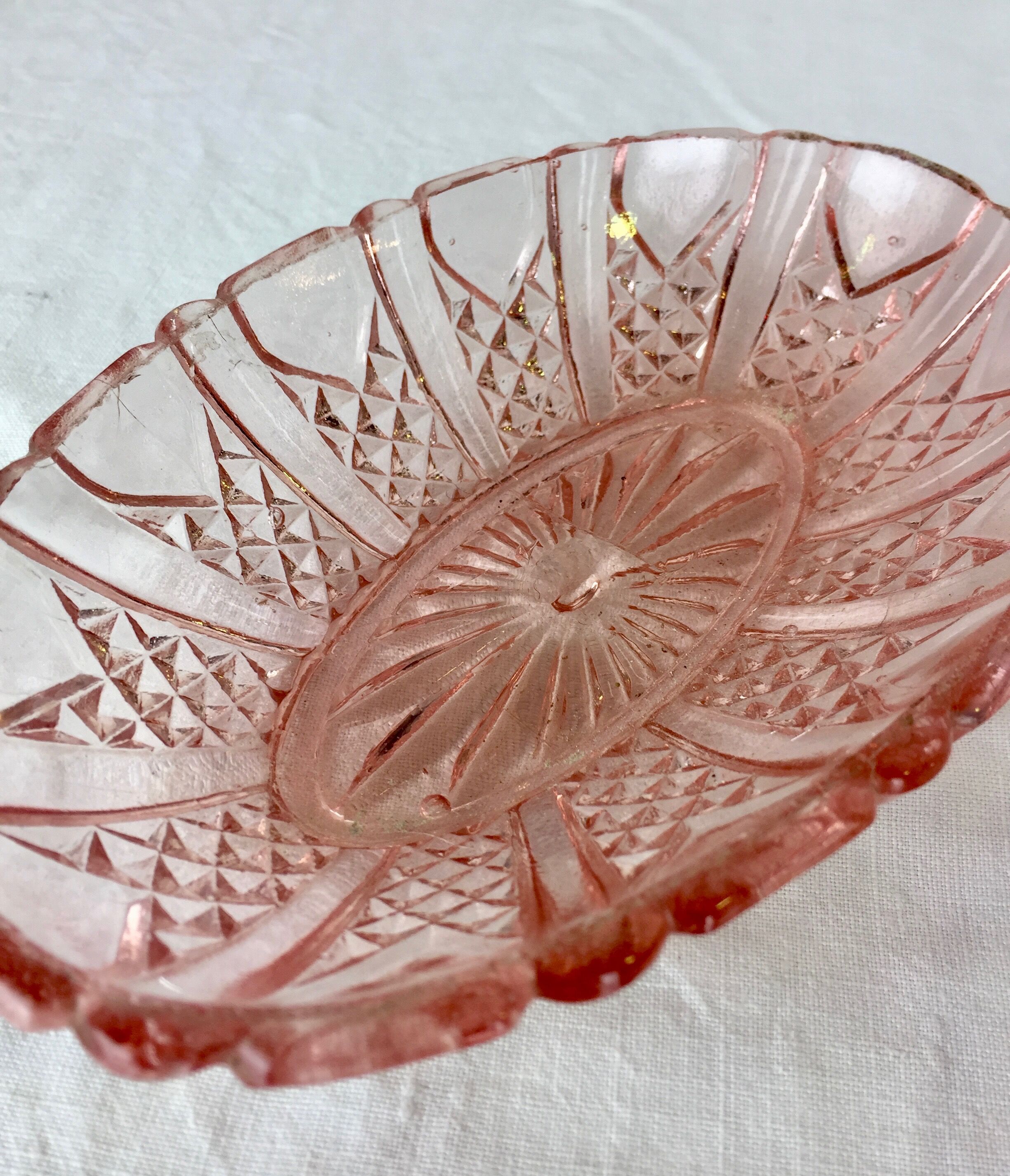 Lot of 2 pink glass ramekins