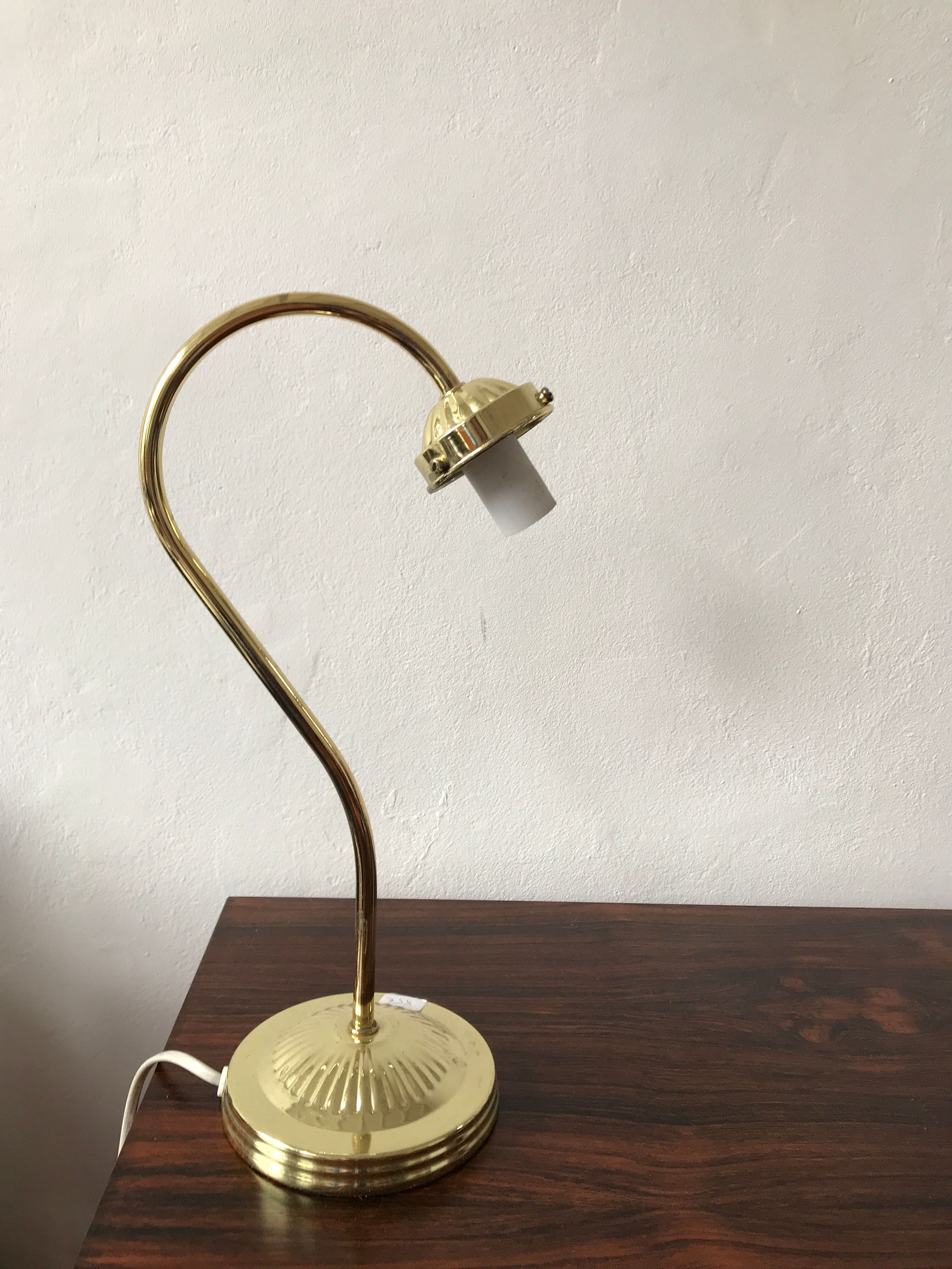 Gooseneck lamp