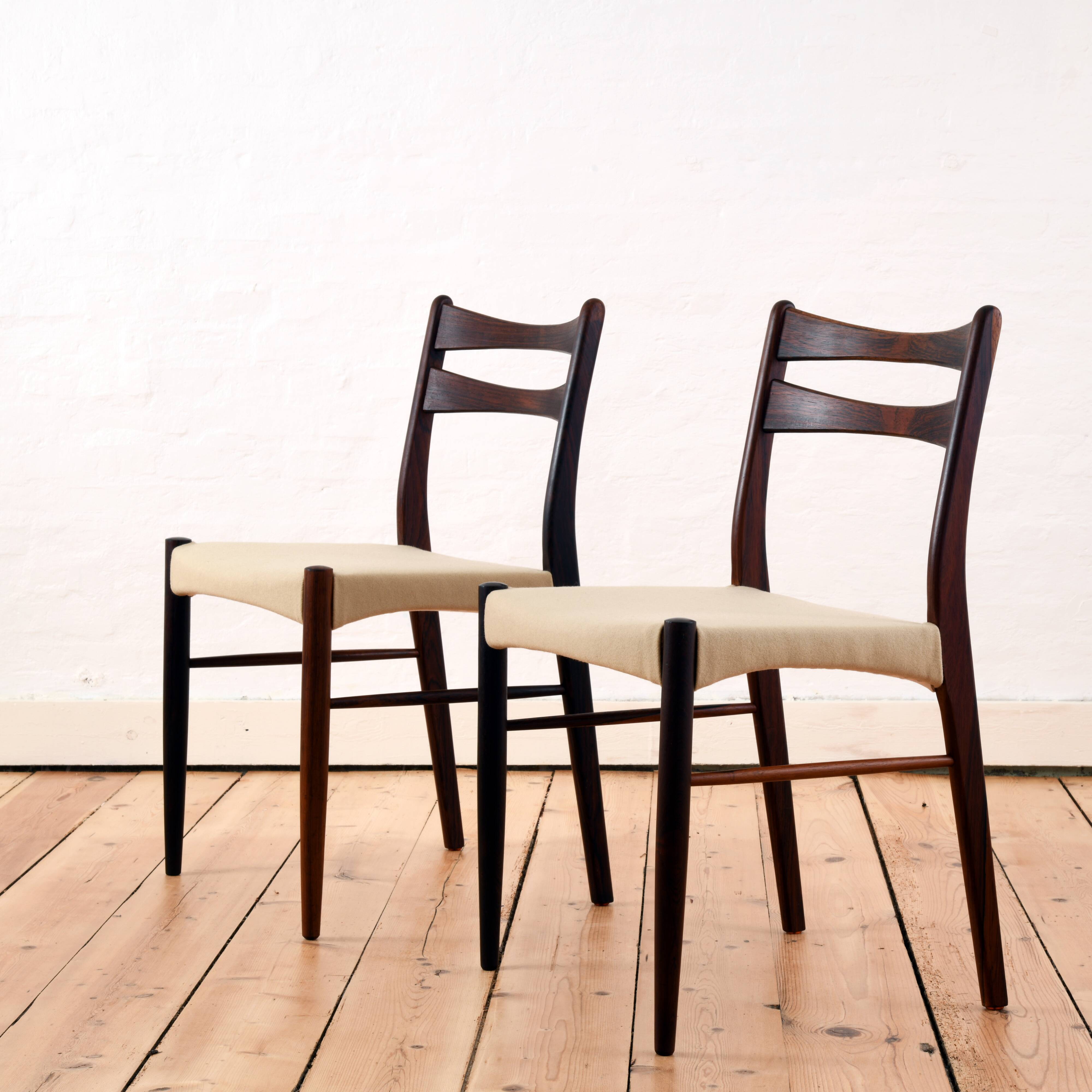 Pair of Scandinavian chairs in Rio rosewood