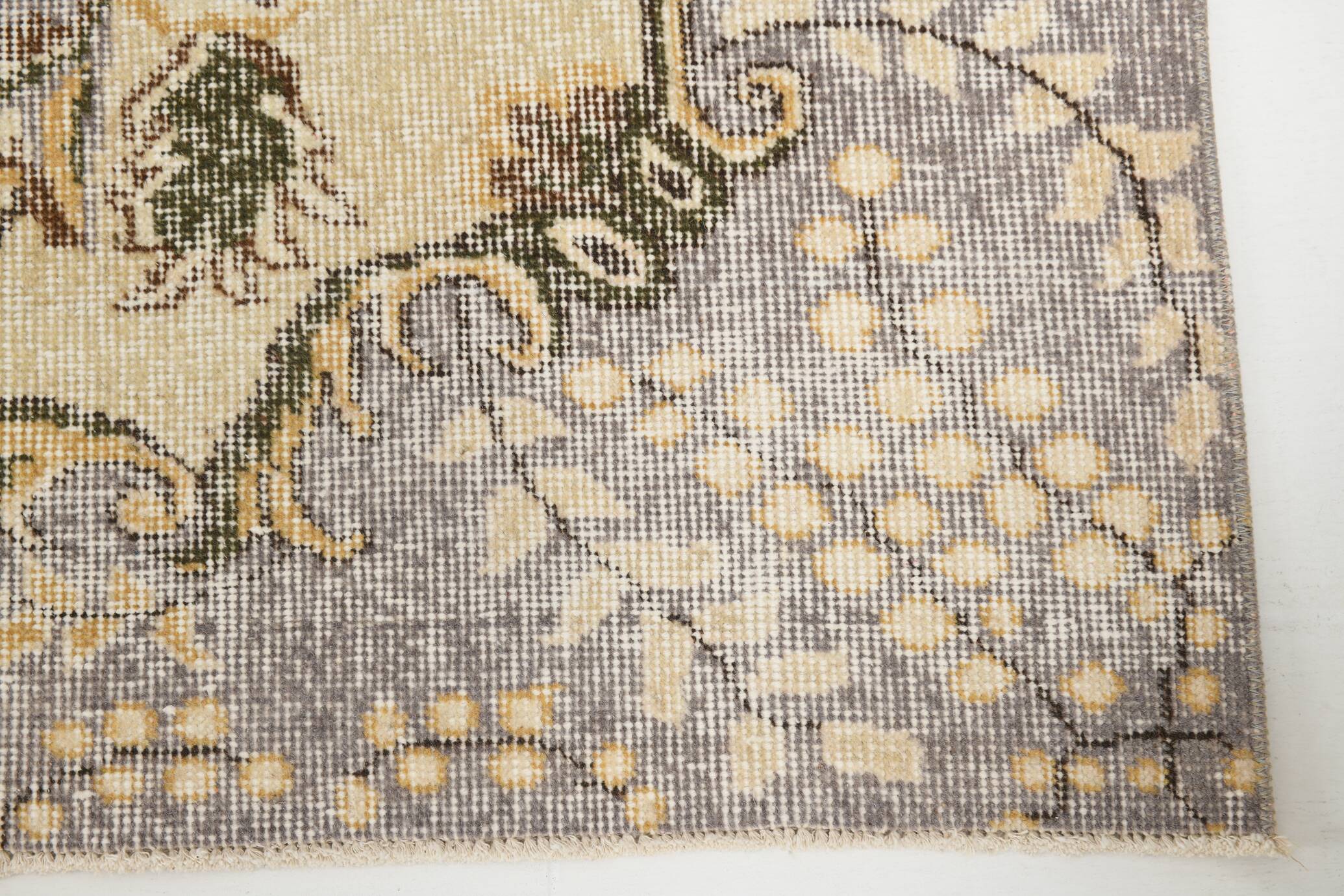 6x10 Classic & Bordered Beige Turkish Vintage Rug, 193x306Cm SK 5705