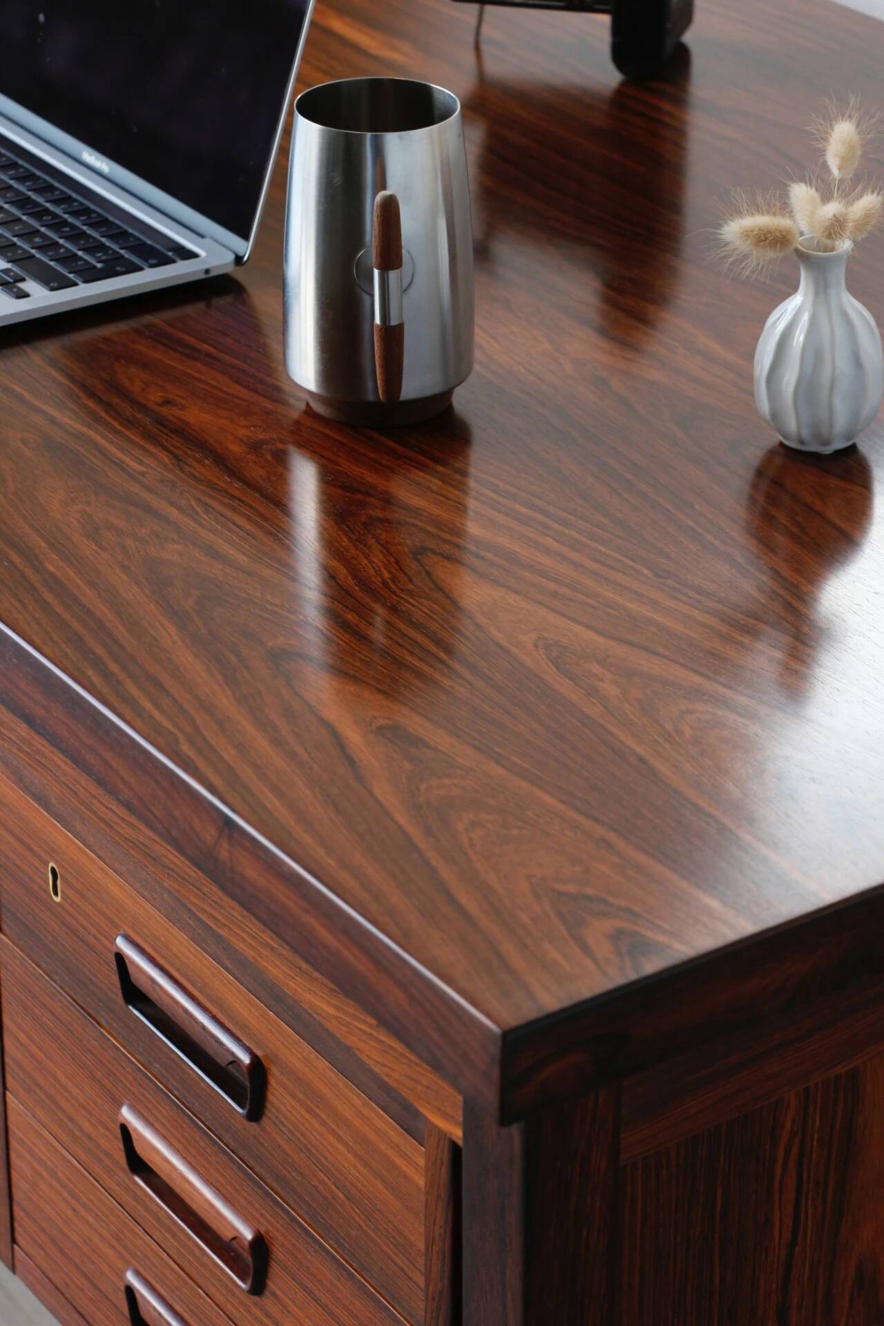 Arne Vodder rosewood desk | Scandinavian executive desk