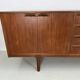 Buffet vintage par McIntosh, design de T. Robertson des années 1960.