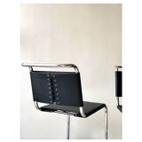 2 B33 chairs in chromed metal and black leather