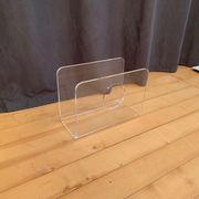 Kiosque à journaux lucite années 1970