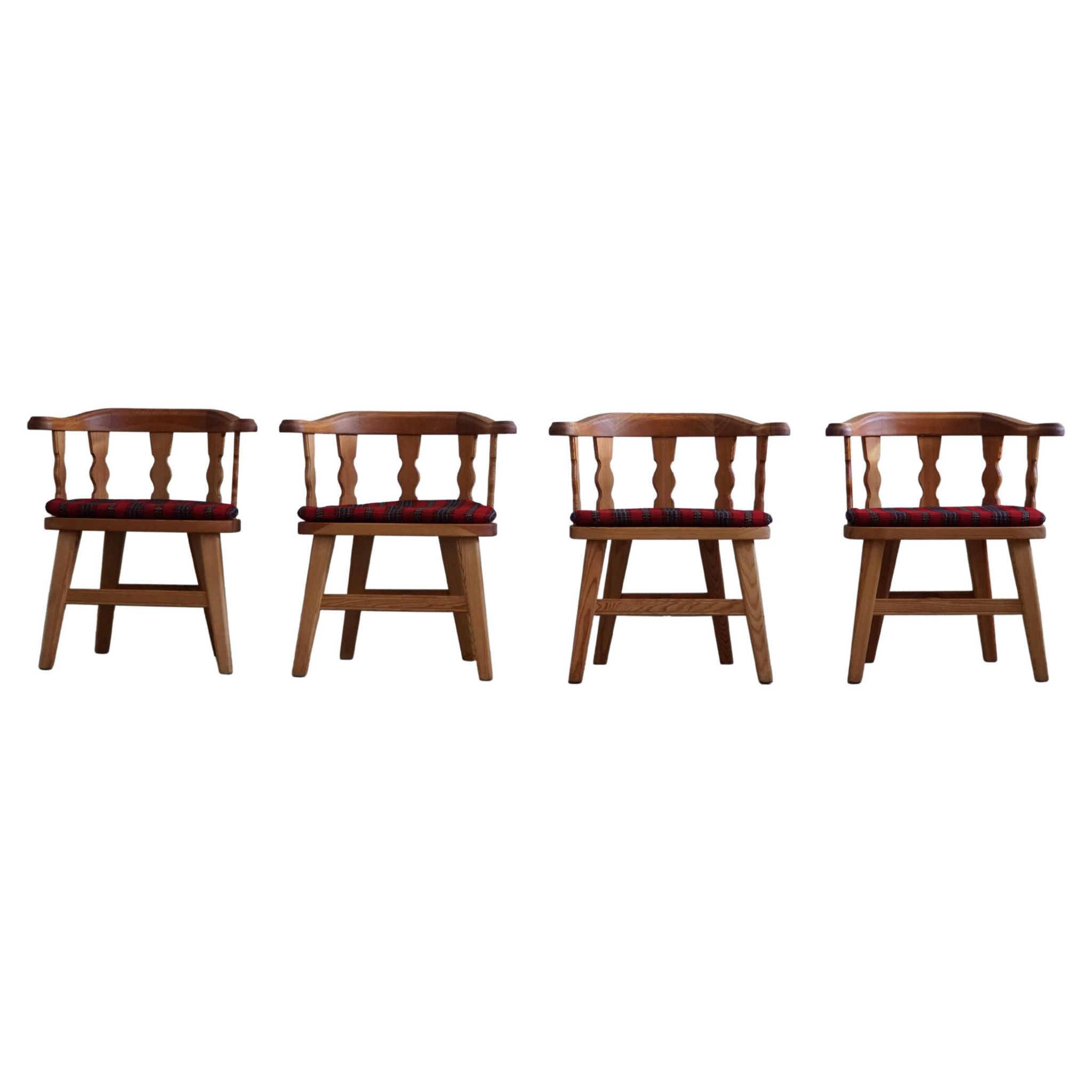 Ensemble de 4 fauteuils modernes norvégiens par Krogenæs, pin massif, années 1950