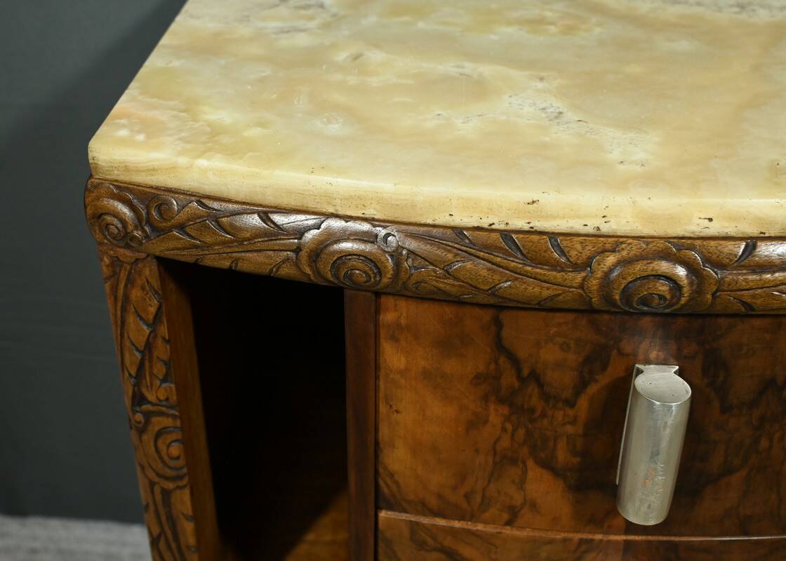 Nightstand in Walnut, Art Deco – 1930