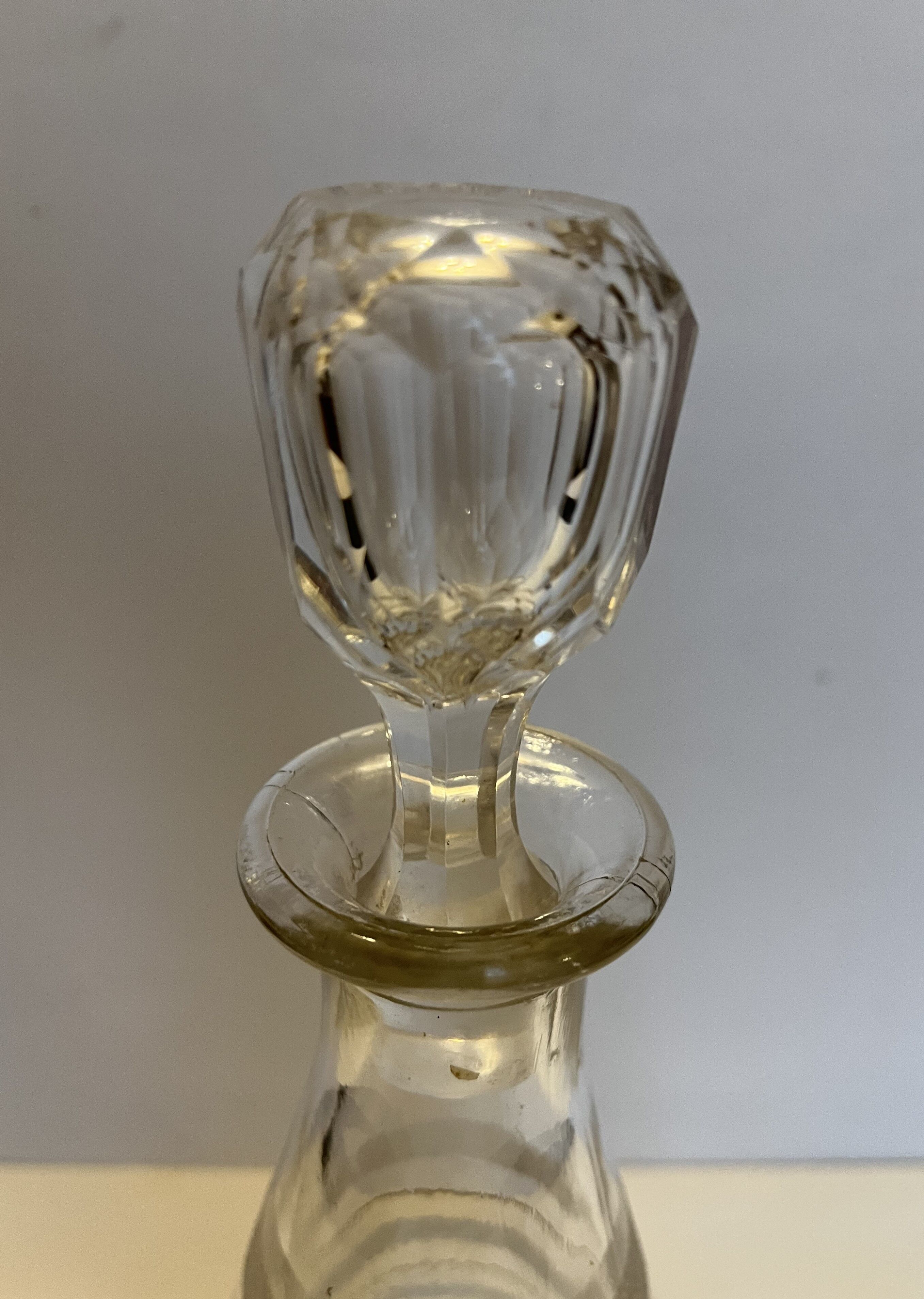 Glass art deco deco decanter