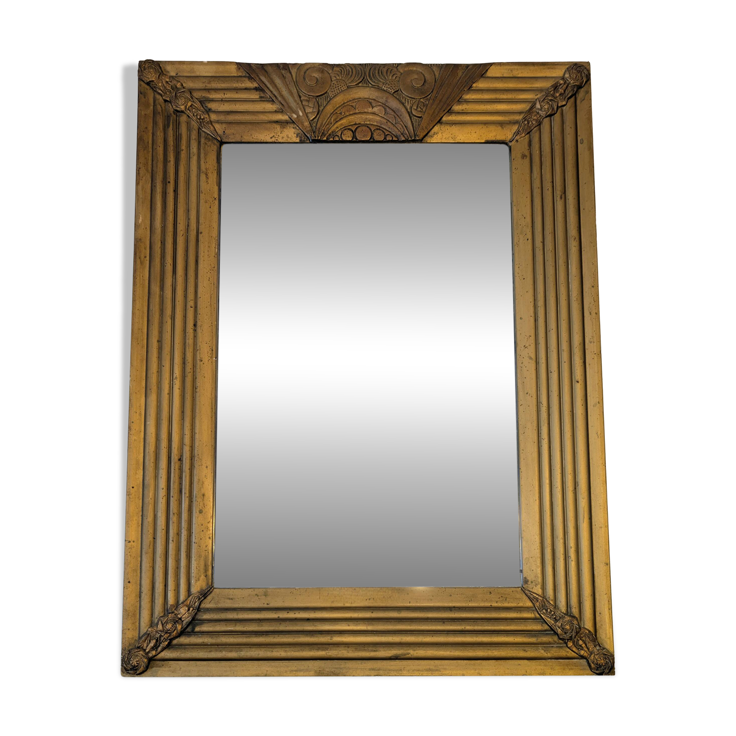 Golden Art Deco style mirror 54 x 72 cm – Geometric relief and elegance
