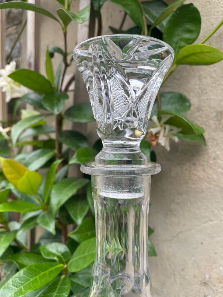 Cut crystal decanter - XXth
