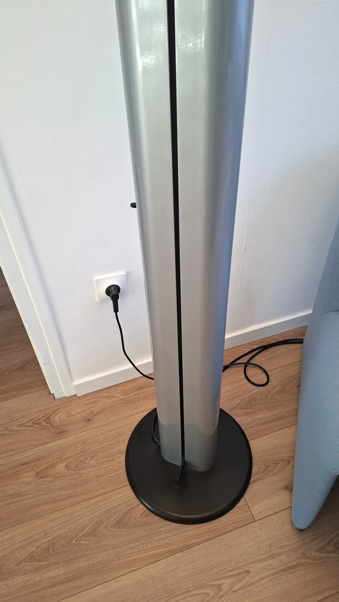 Megarón floor lamp Artemide