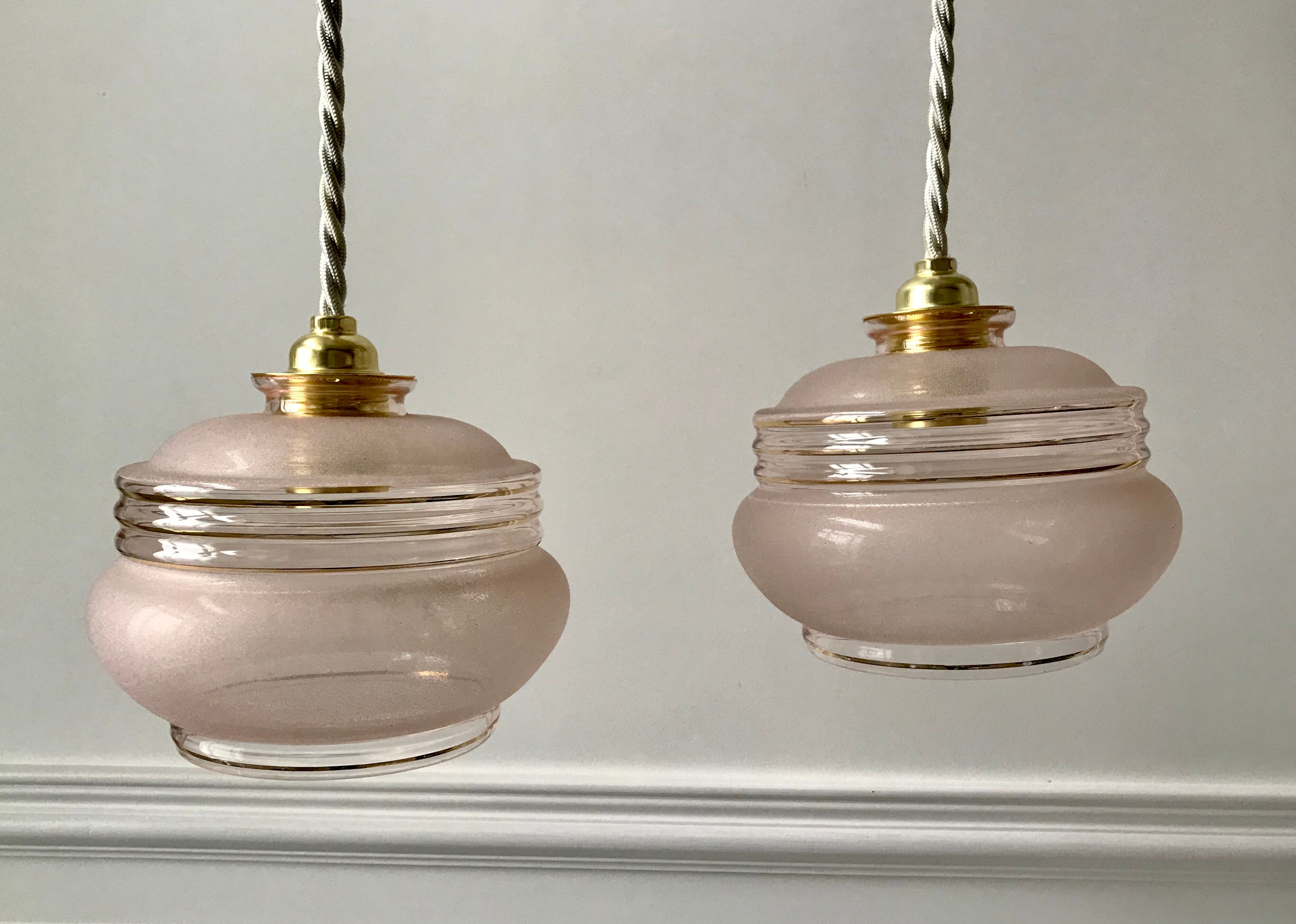 Pair of suspensions / pink granita 50s