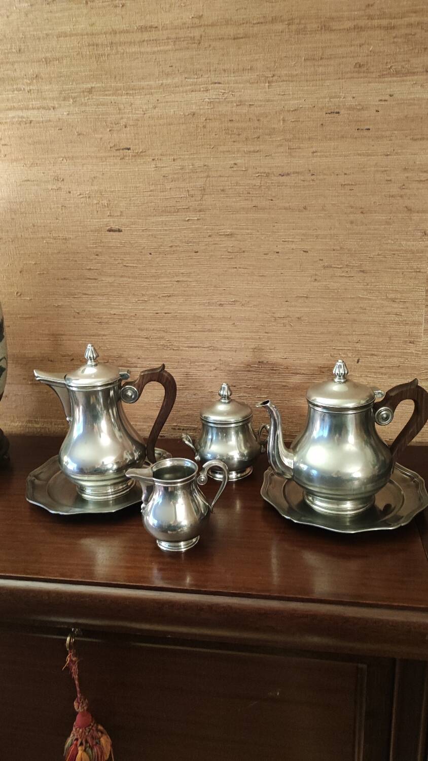 Service de 5 pièces poinçonné "Étain d'art"