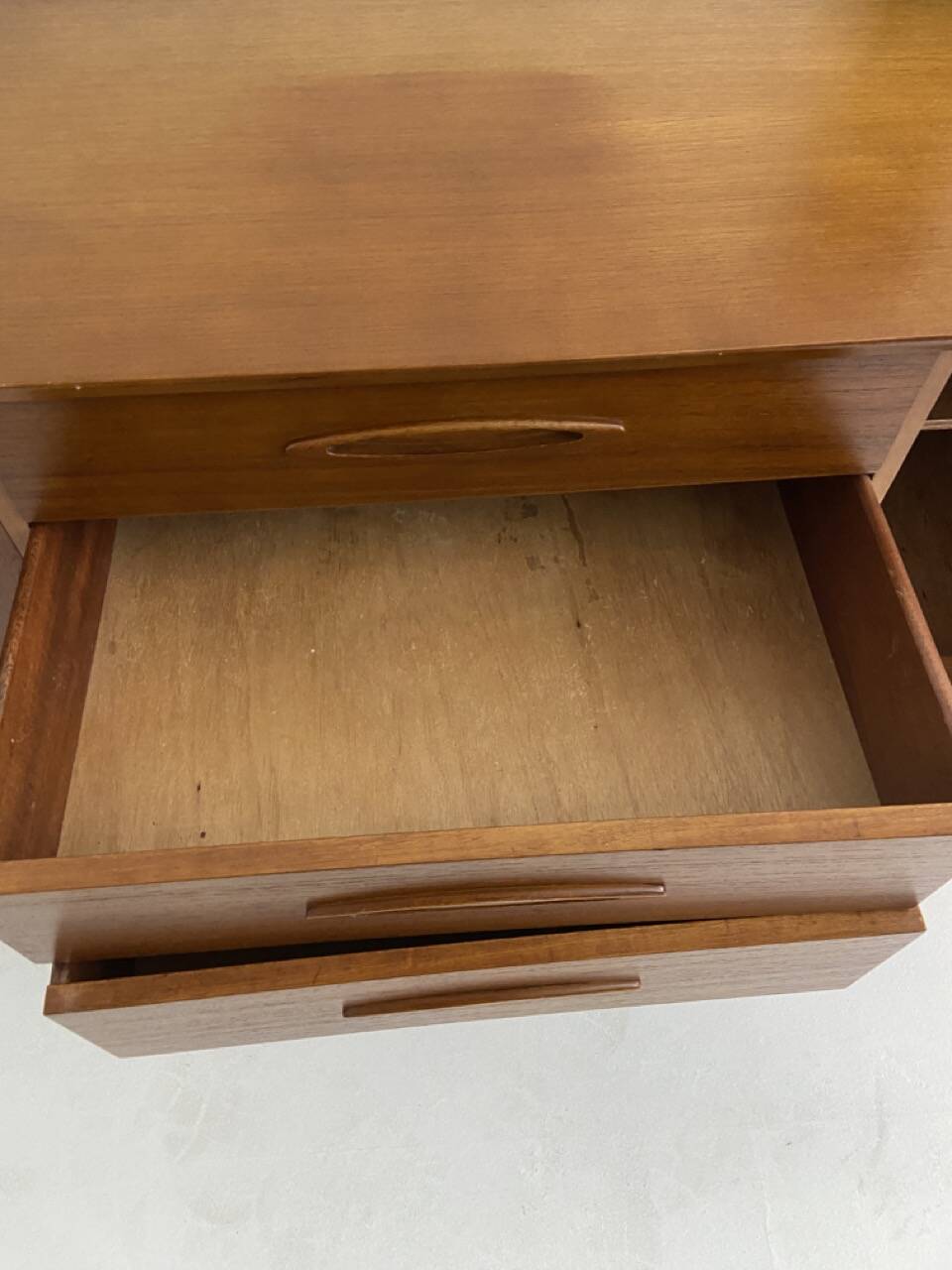 vintage enfilade by Jentique