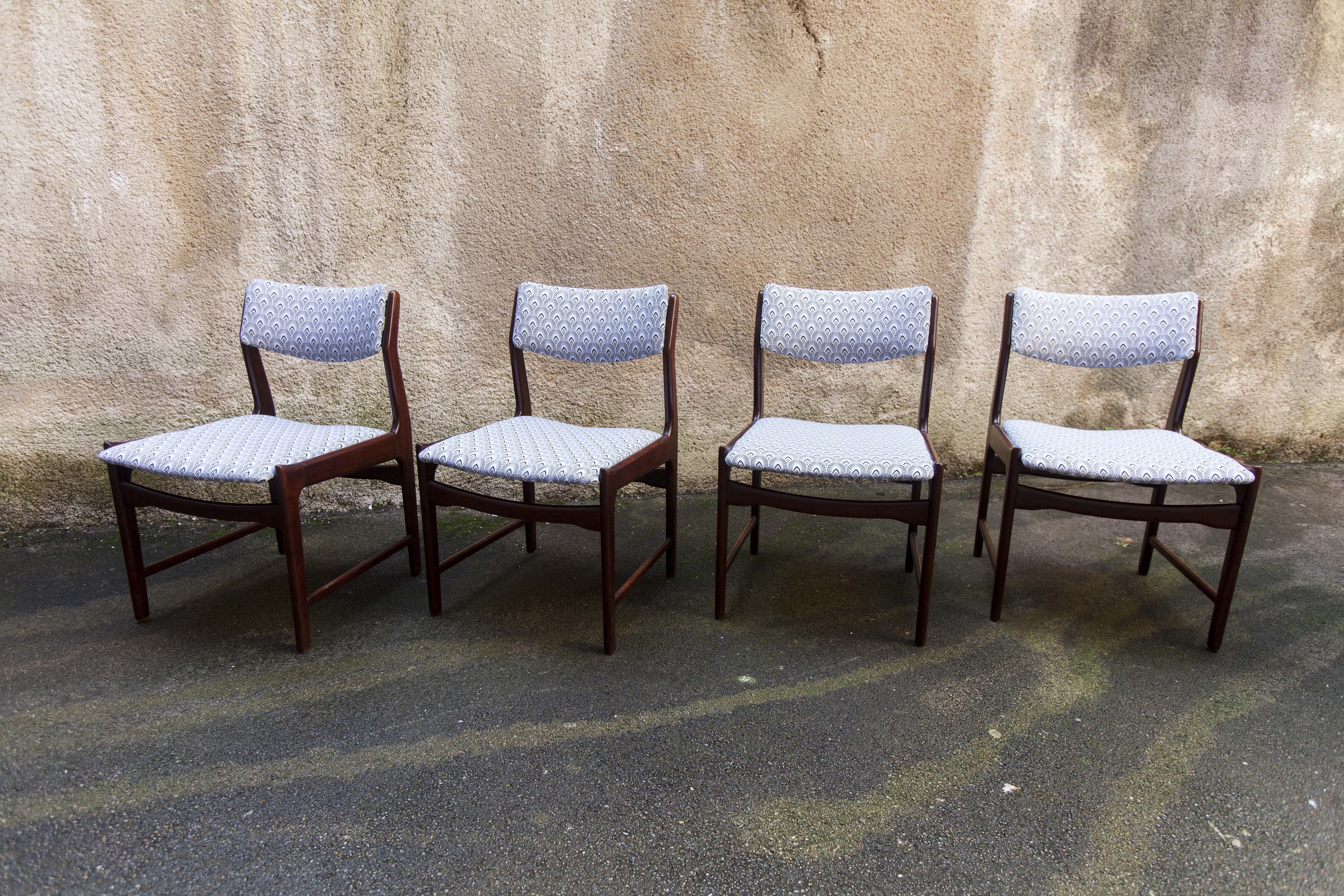 4 restored Scandinavian rosewood chairs