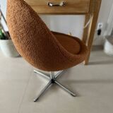 Vintage 1970s swivel egg chair