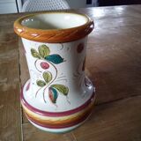 Small Italian vase signed