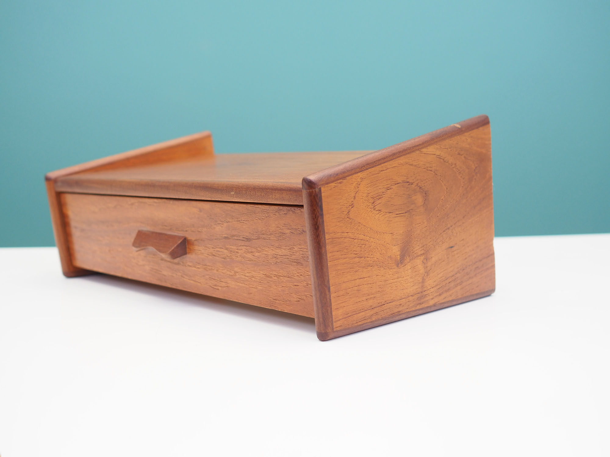 Teak hanging drawer, Danish design, 1970s, production: Denmark