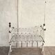 Berceau vintage Lit bébé en métal