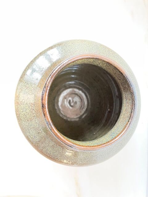 Vase in sandstone Serge Guerrier XX eme century.