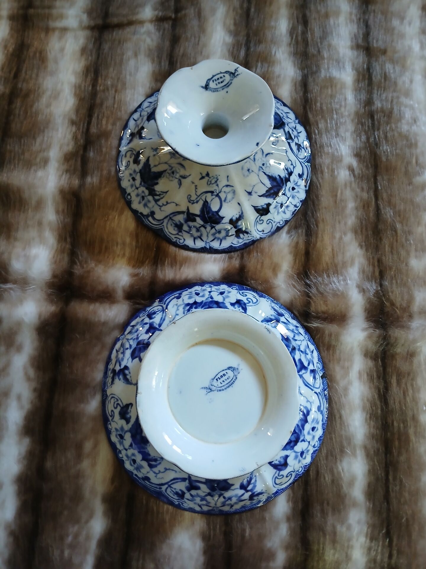2 antique compotiers in Creil and Montereau ironstone.