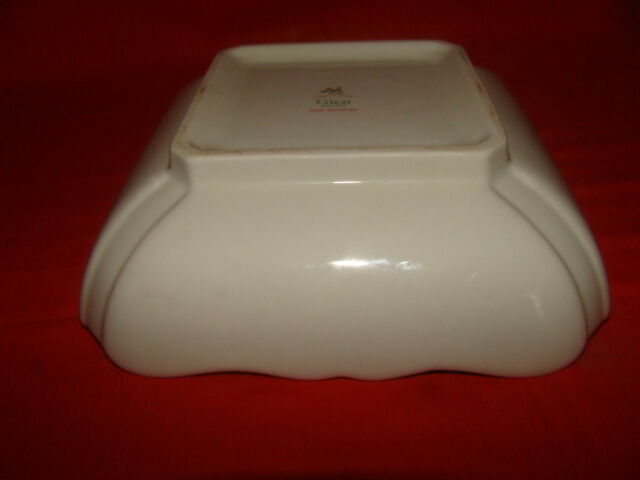 square plate in earthenware from "Gien" from the 1970s