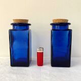 Bocal en verre bleu cobalt
