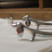 set of 6 knife holders in silver metal basset/dachshund