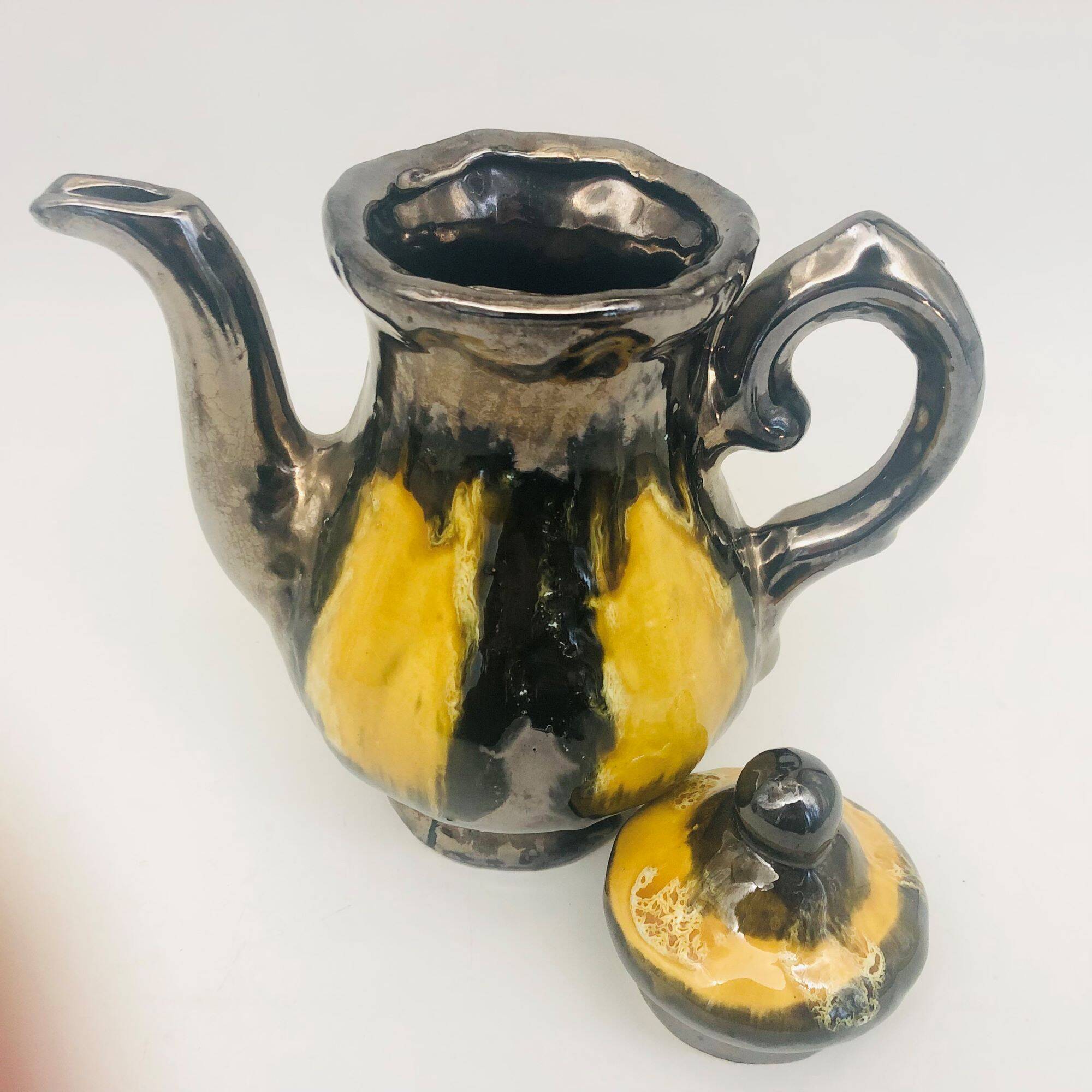 Vallauris, coffee/tea service.