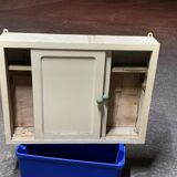 Small hanging shelf Mado
