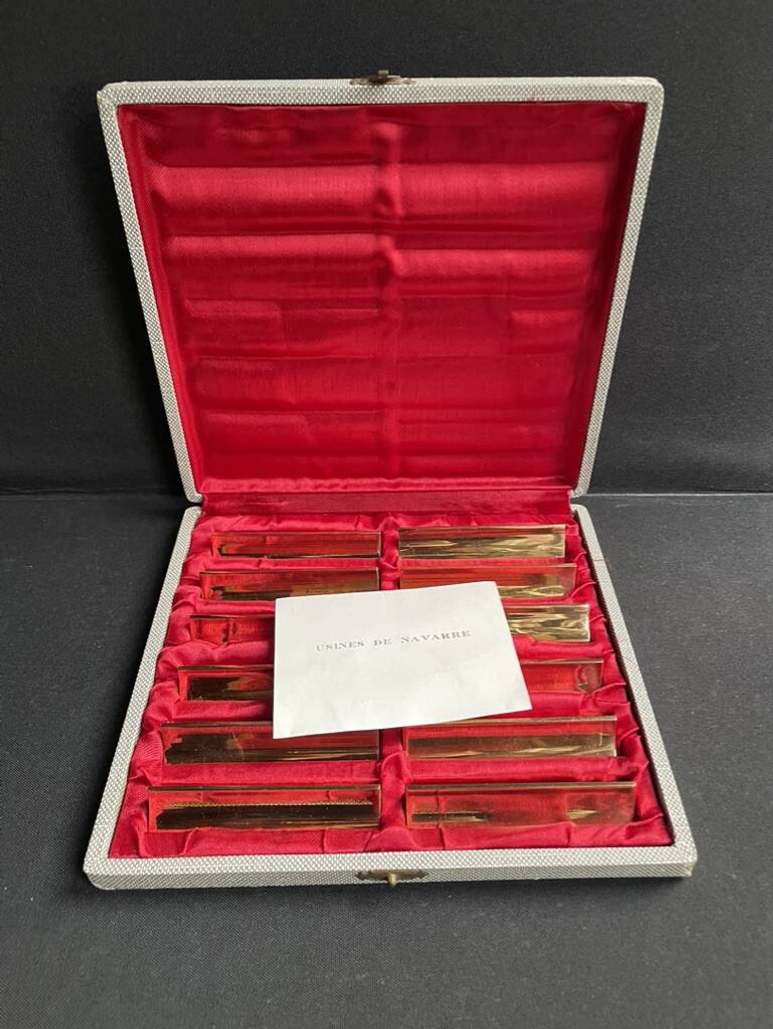 2968 and 2969 – Box of 12 gilded copper knife holders – Navarre factories in Évreux (Eure)