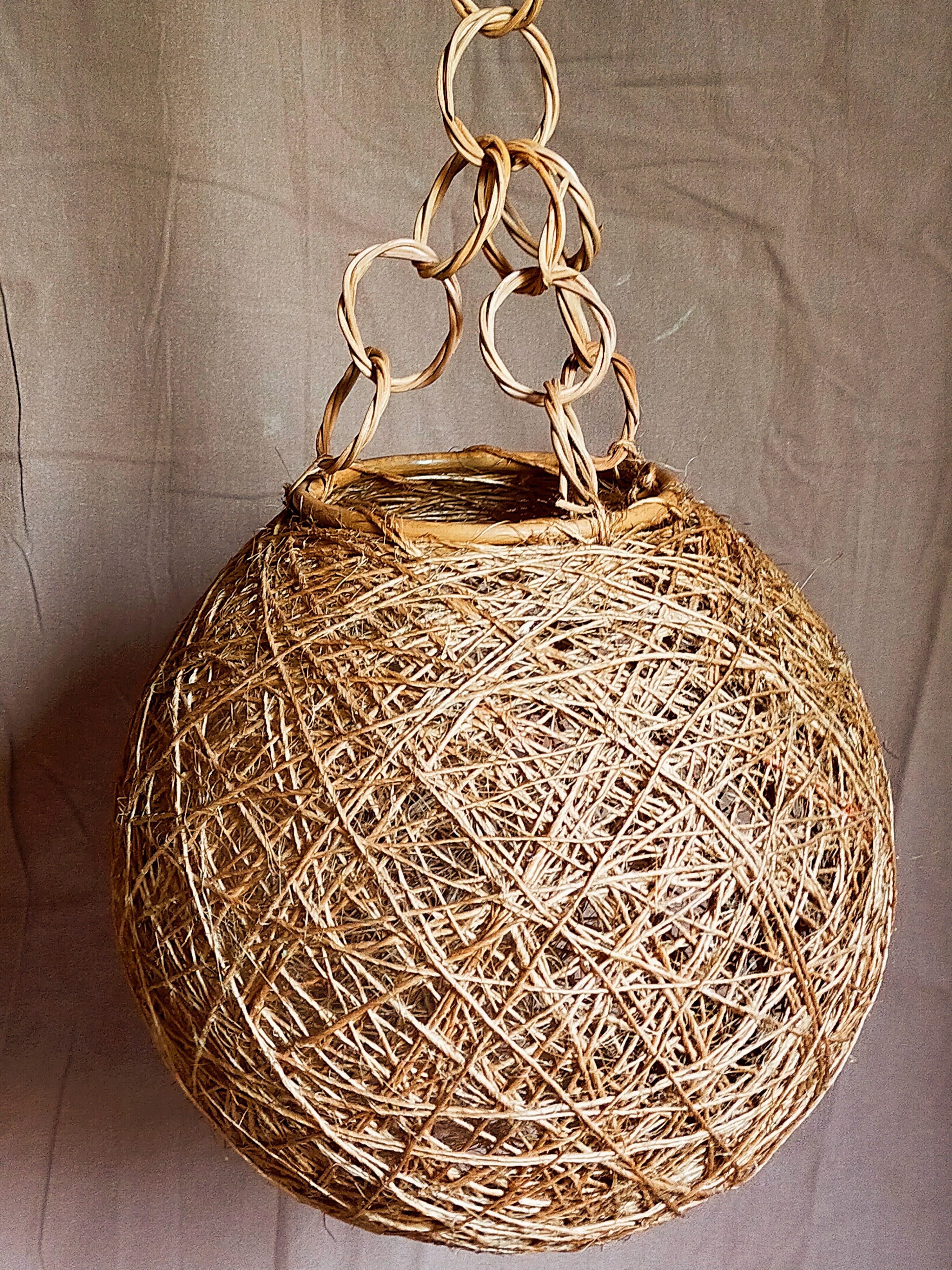 Lampshade suspension vintage wicker ball and natural string