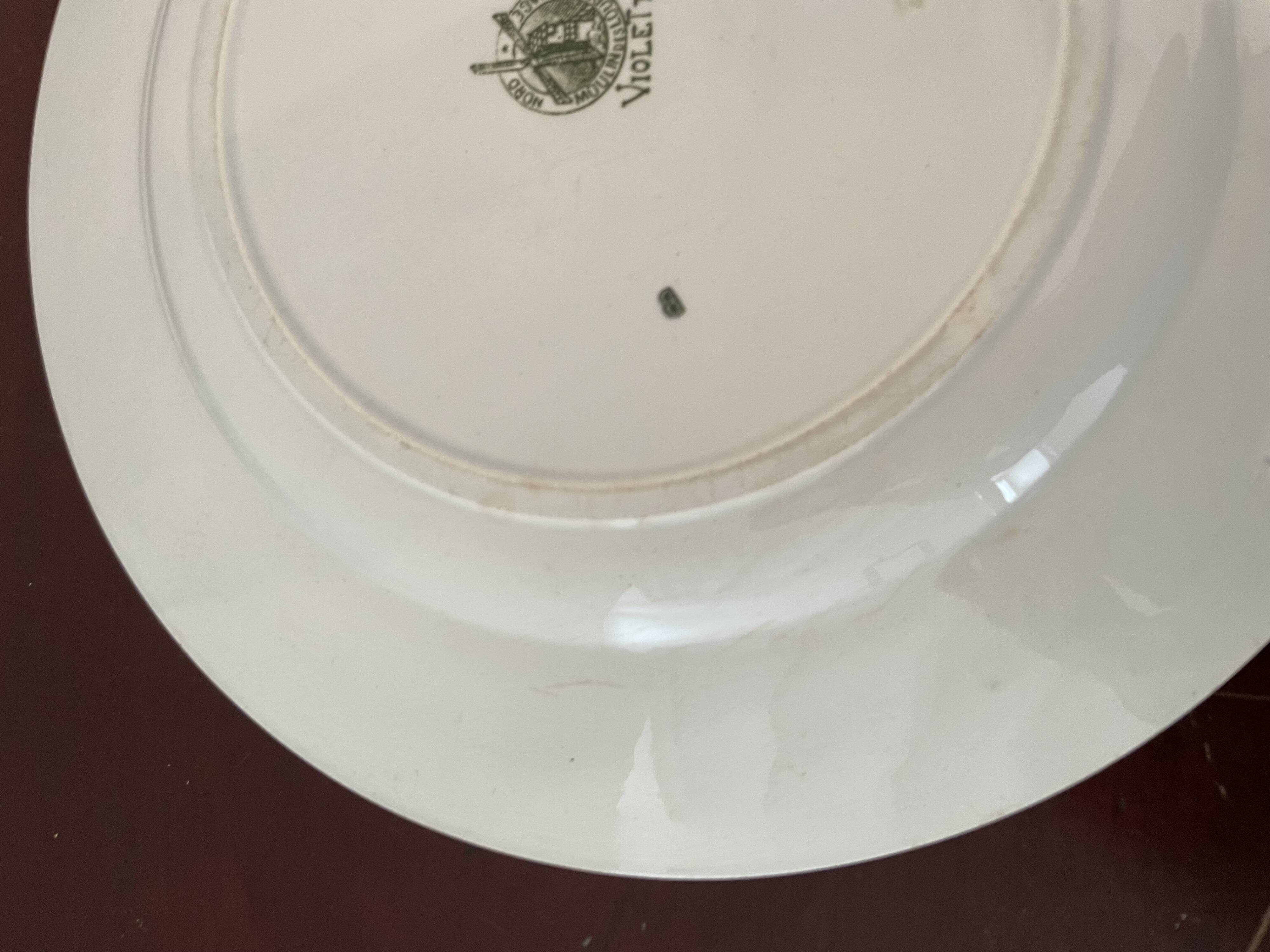 Round ironstone dish Moulin des Loups & Hamage Nord Violetta model