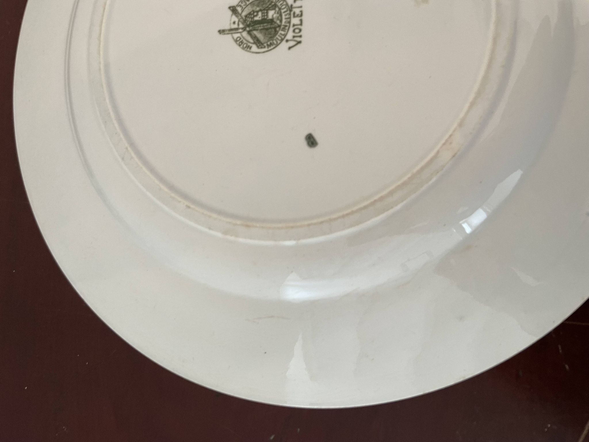 Round ironstone dish Moulin des Loups & Hamage Nord Violetta model