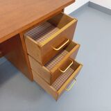 Vintage modernist desk in wood and black metal from the 60s