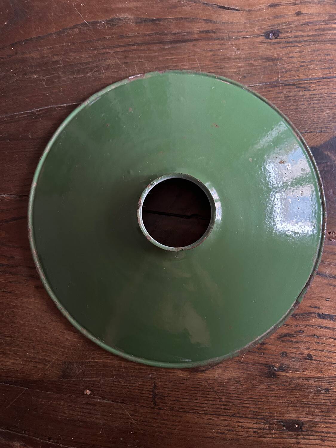 Gamelle en acier émaillé vert