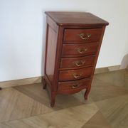 Rare - Small chest of drawers - 5 drawers - Louis XV style