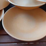 10 hollow stoneware plates