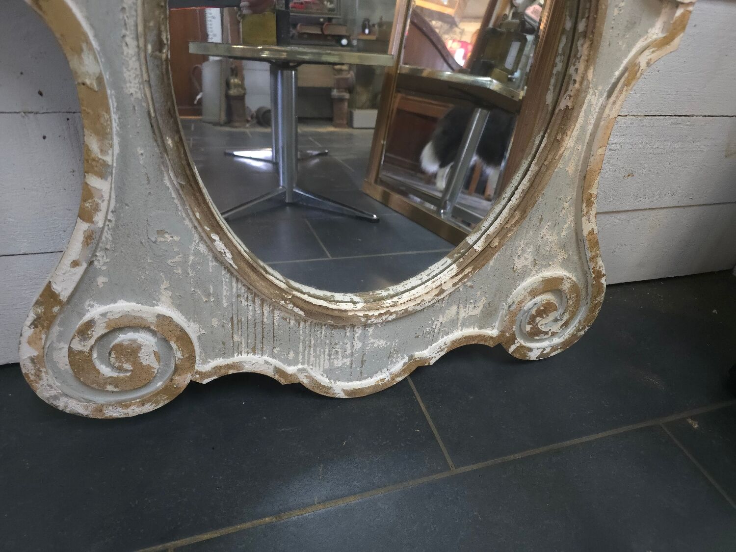 Miroir œil de boeuf en bois patiné