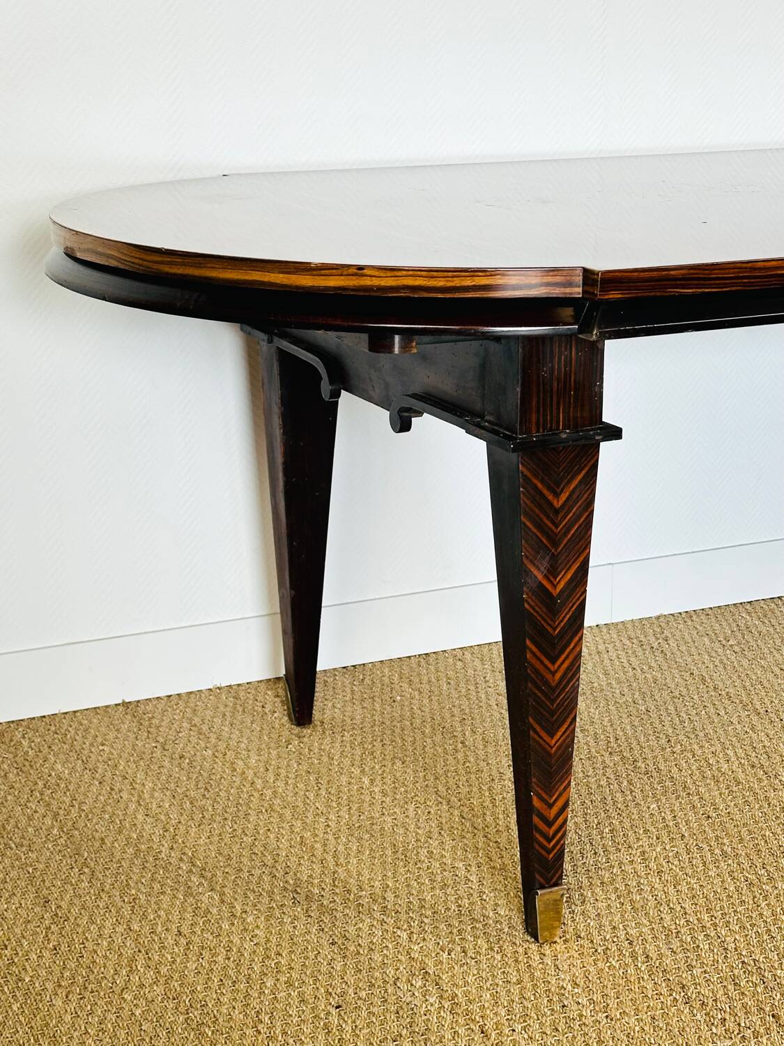 Art deco dining table