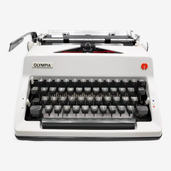 Olympia SM9 white typewriter revised new ribbon 1975