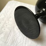 Vase en verre teinté noir avec liseré doré