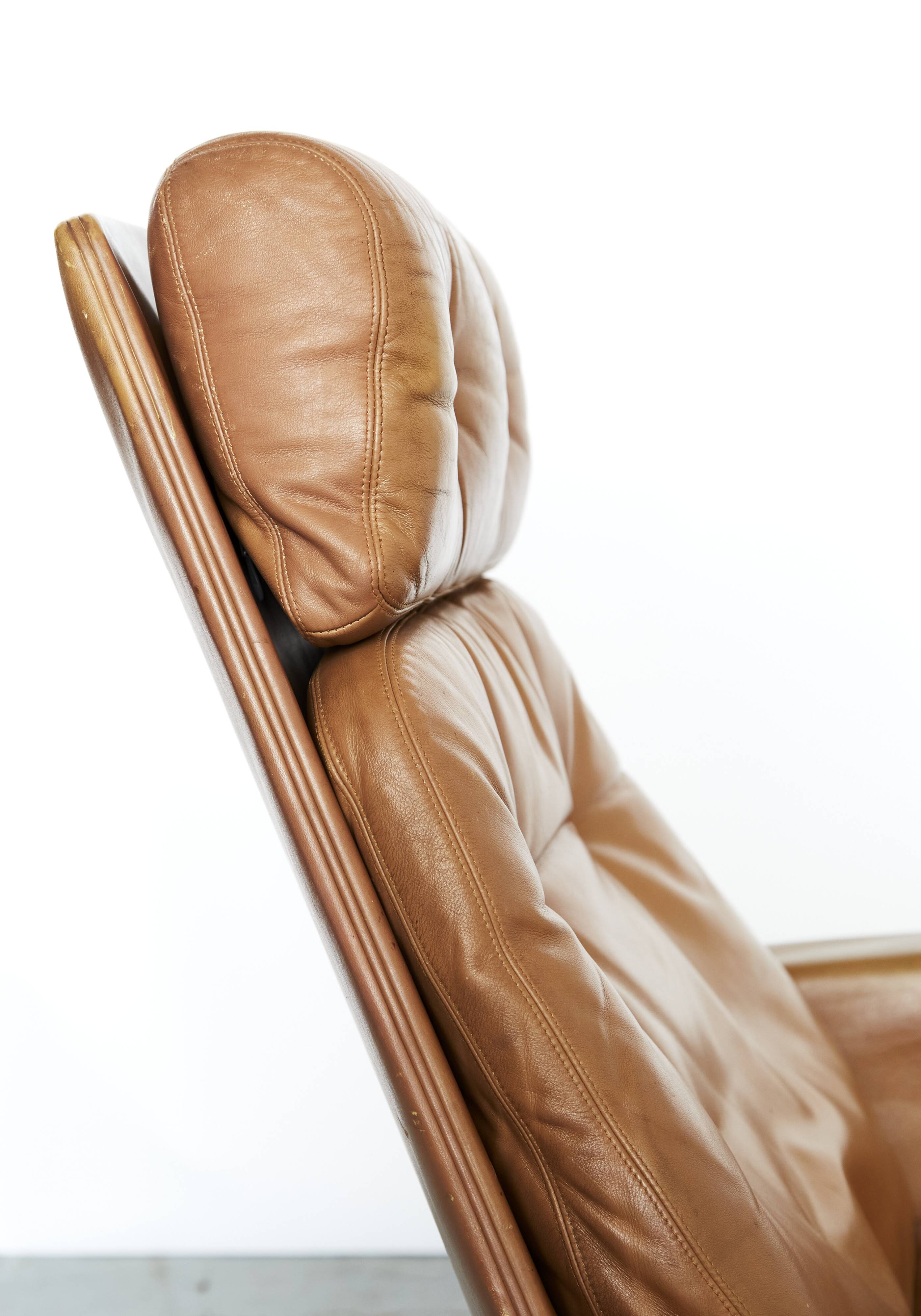 Club armchair Horst Brüning COR Chair for COR